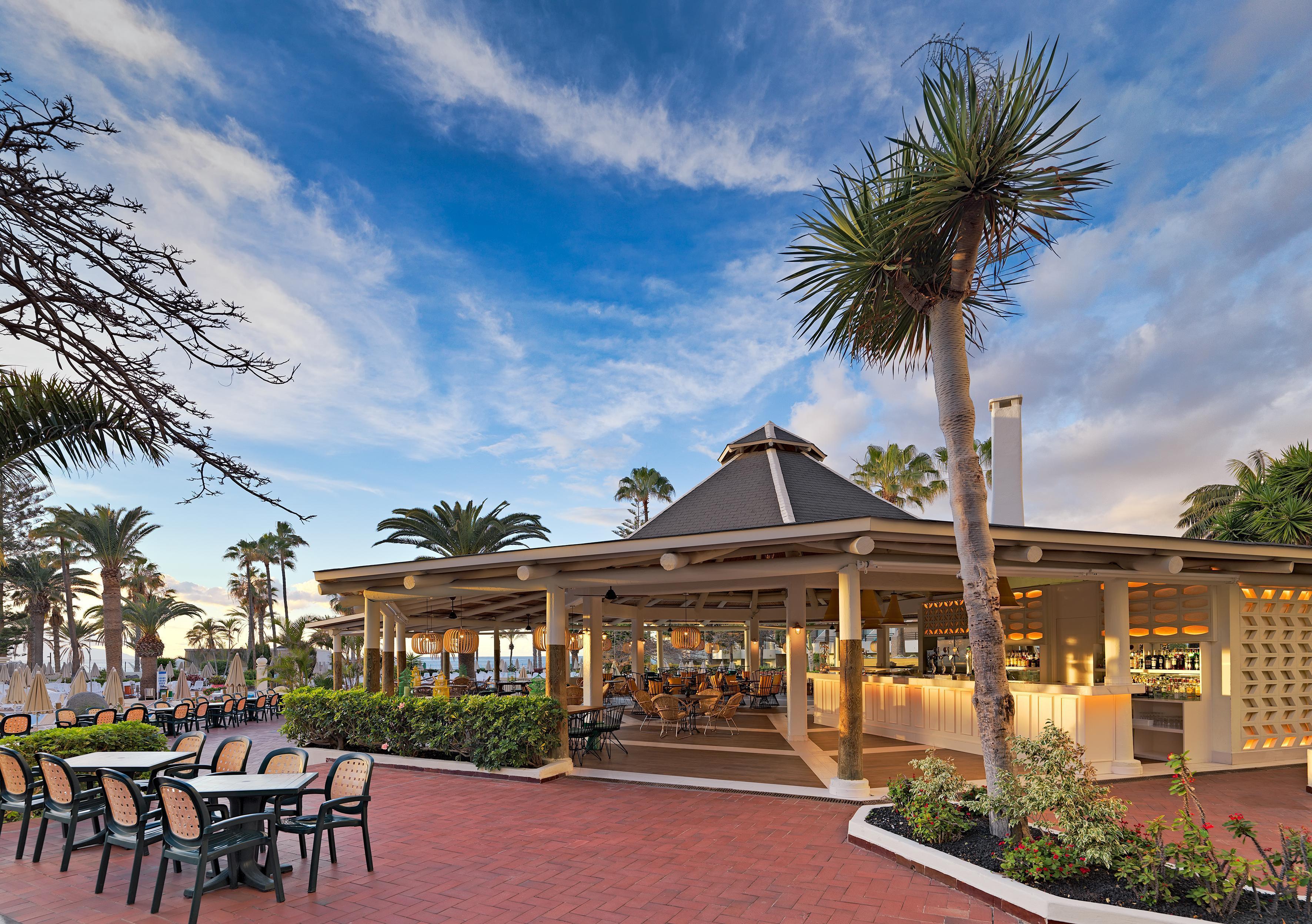 H10 Las Palmeras Hotel Playa de las Americas  Restaurant photo